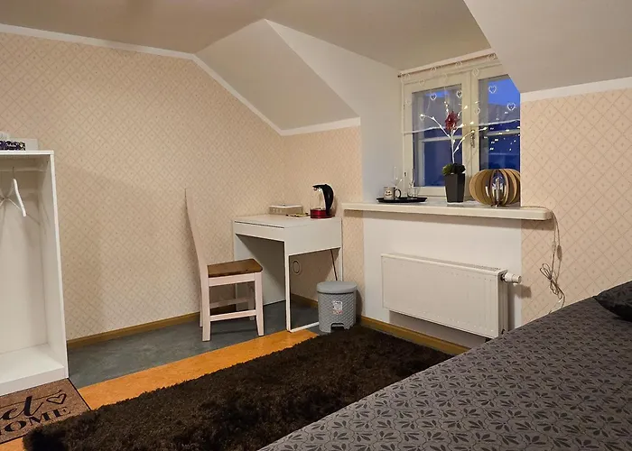 Quarto em Acomodações Particulares Kesklinna Kodumajutus